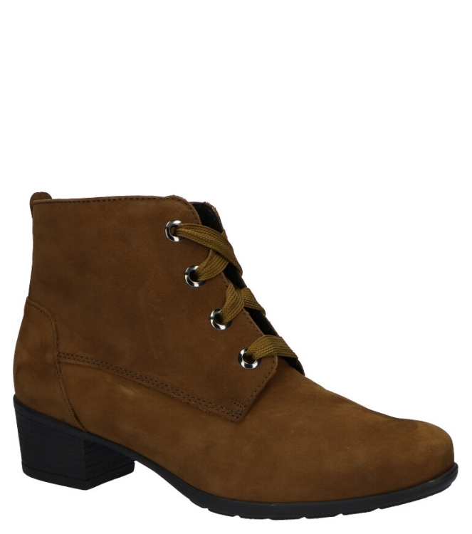 Solidus Solidus veterboot <span>35019 30350 Kerry</span> 30350 NUBUK hazel Solidus veterboot <span>35019 30350 Kerry</span> 35019 30350 Kerry cognac - www.bremmerschoenen.live - Bremmer Schoenen