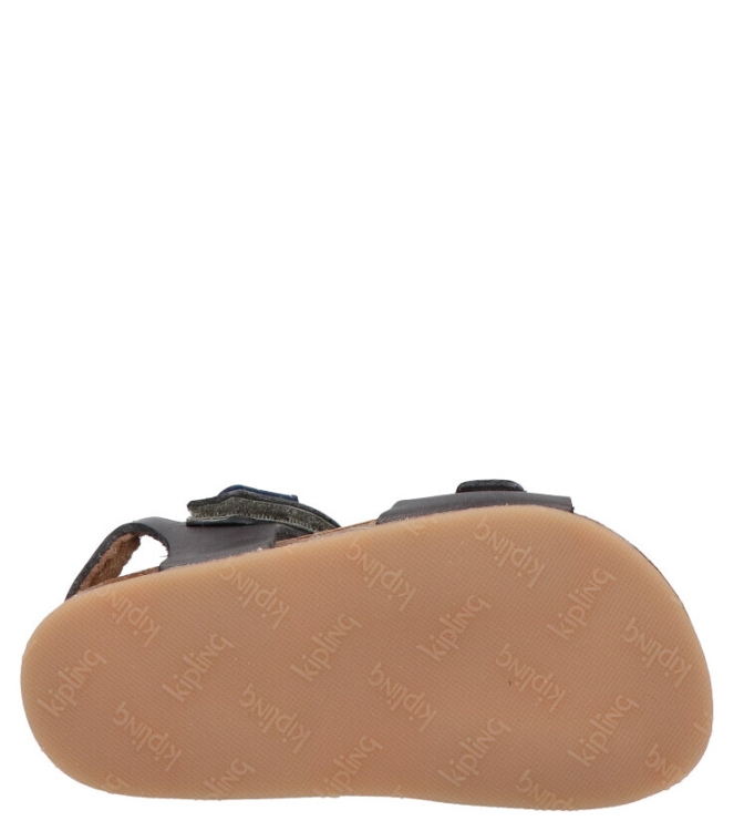 Kipling Kipling sandaal <span>Fabio 12265501</span> 850 dk grey Kipling sandaal <span>Fabio 12265501</span> Fabio 12265501 grijs - www.bremmerschoenen.live - Bremmer Schoenen