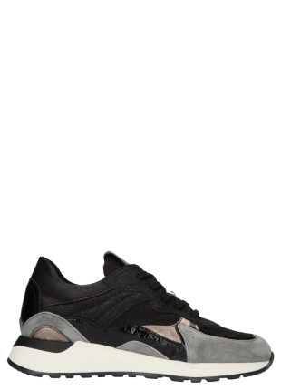 Piedi Nudi