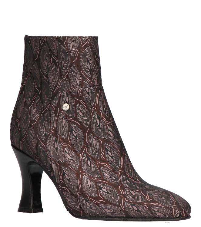 Floris van Bommel Floris van Bommel enkellaarsje <span>Sassi 01.06 SFW-50043 21-01</span> 21-01 DarkBrown Floris van Bommel enkellaarsje <span>Sassi 01.06 SFW-50043 21-01</span> Sassi 01.06 SFW-50043 21-01 bruin - www.bremmerschoenen.live - Bremmer Schoenen