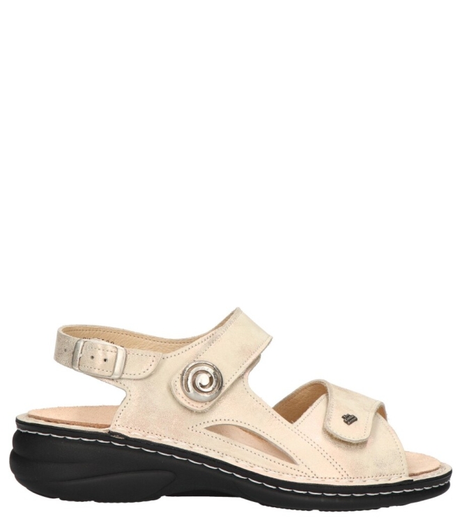 Finn Comfort Finn comfort sandaal <span>2627 769481 Denia</span> Champagne Finn comfort sandaal <span>2627 769481 Denia</span> 2627 769481 Denia beige - www.bremmerschoenen.live - Bremmer Schoenen
