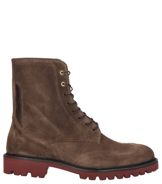 Floris van Bommel Floris van Bommel veterboot <span>Selsi 02.02 SFW-50050 21-01</span> 21-01 DarkBrown Floris van Bommel veterboot <span>Selsi 02.02 SFW-50050 21-01</span> Selsi 02.02 SFW-50050 21-01 bruin - www.bremmerschoenen.live - Bremmer Schoenen