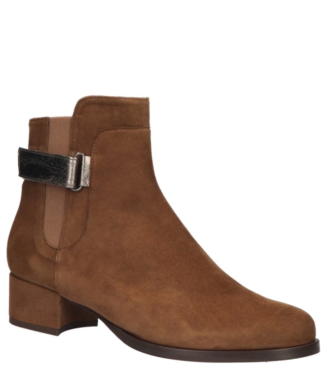 Volare Volare enkellaars <span>VOL-2027 Marrone</span> Camoscio Marrone Laminato Canna Fucile Volare enkellaars <span>VOL-2027 Marrone</span> VOL-2027 Marrone cognac - www.bremmerschoenen.live - Bremmer Schoenen