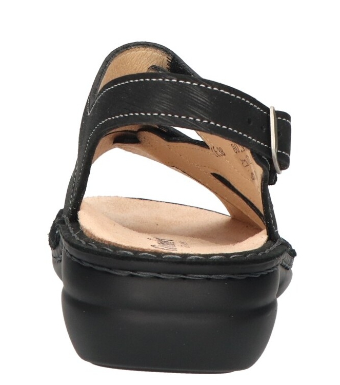 Finn Comfort Finn Comfort sandaal <span>2562 816393 Gomera</span> black Finn Comfort sandaal <span>2562 816393 Gomera</span> 2562 816393 Gomera zwart - www.bremmerschoenen.live - Bremmer Schoenen