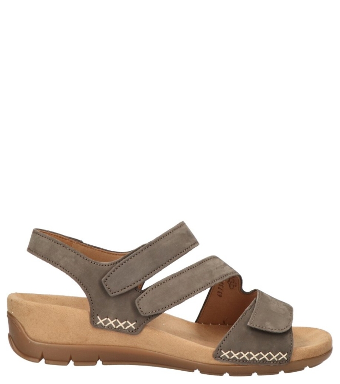 Gabor Gabor sandaal <span>63.734.19</span> 19 wallaby Gabor sandaal <span>63.734.19</span> 63.734.19 beige - www.bremmerschoenen.live - Bremmer Schoenen