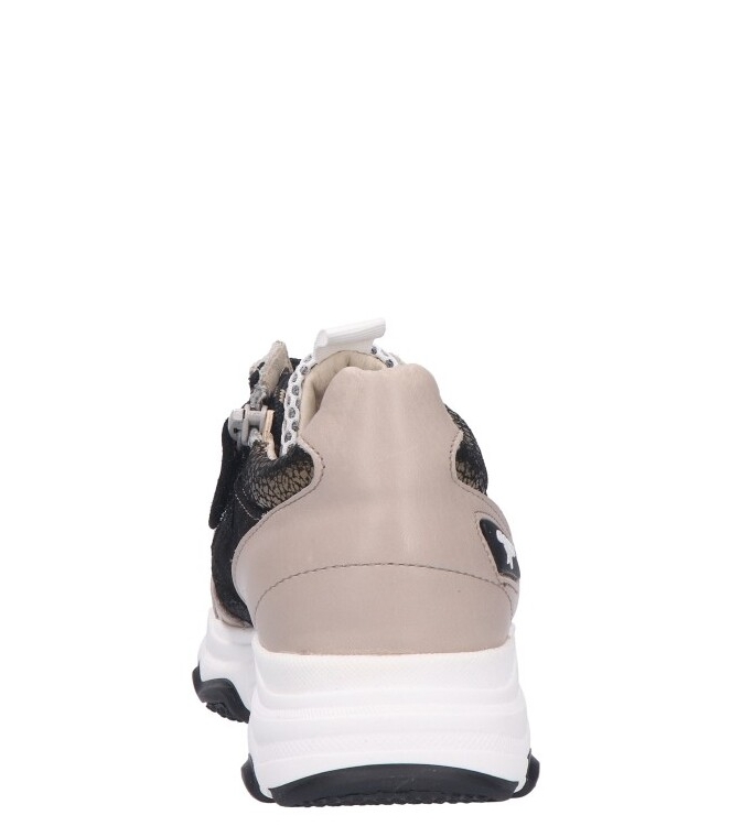 Giga Giga sneaker <span>G4435 A33A11</span> A33A11 velv light taupe velv opt wh Giga sneaker <span>G4435 A33A11</span> G4435 A33A11 meerkleurig - www.bremmerschoenen.live - Bremmer Schoenen
