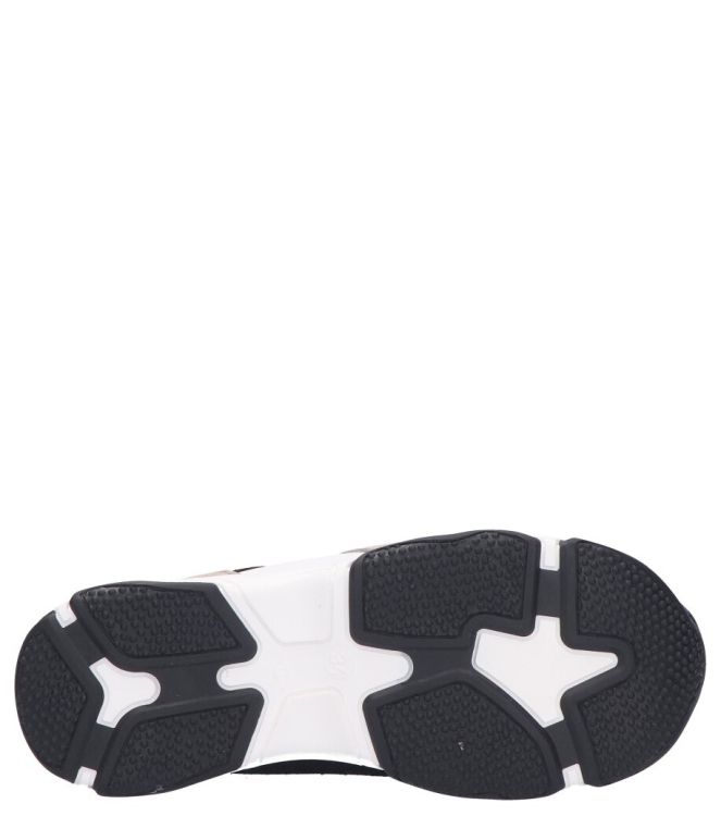 Giga Giga sneaker <span>G4435 A33A11</span> A33A11 velv light taupe velv opt wh Giga sneaker <span>G4435 A33A11</span> G4435 A33A11 meerkleurig - www.bremmerschoenen.live - Bremmer Schoenen