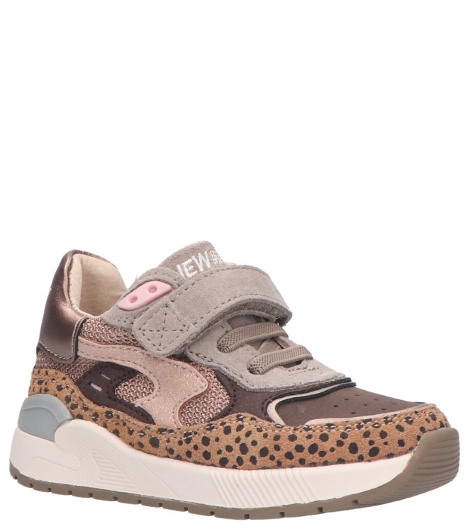 Shoesme Shoesme sneaker <span>ST24W008-D</span> Bronze Black Dots Shoesme sneaker <span>ST24W008-D</span> ST24W008-D brons - www.bremmerschoenen.live - Bremmer Schoenen