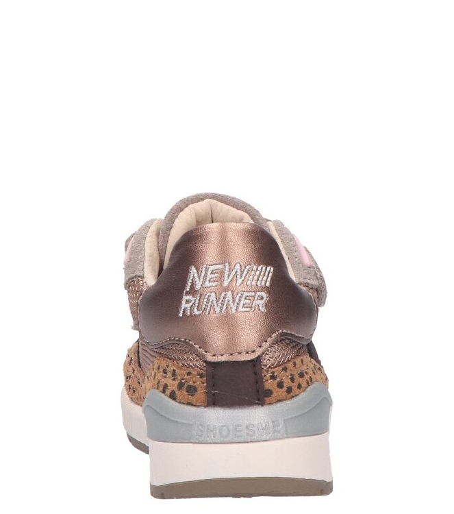 Shoesme Shoesme sneaker <span>ST24W008-D</span> Bronze Black Dots Shoesme sneaker <span>ST24W008-D</span> ST24W008-D brons - www.bremmerschoenen.live - Bremmer Schoenen