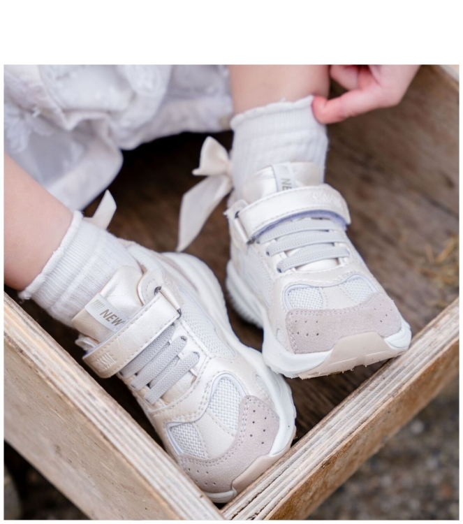 Shoesme Shoesme sneaker <span>BL26S001-I</span> light gold Shoesme sneaker <span>BL26S001-I</span> BL26S001-I beige - www.bremmerschoenen.live - Bremmer Schoenen