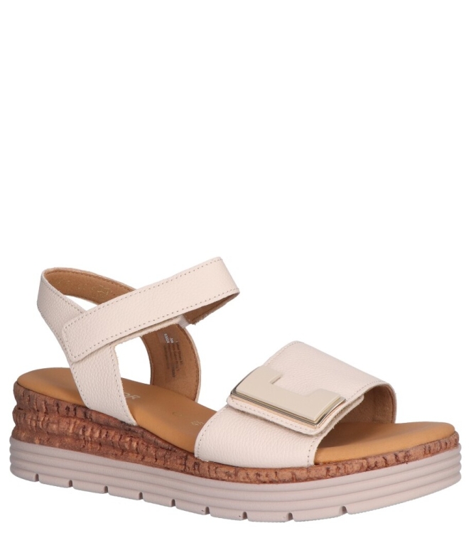 Gabor Gabor sandaal <span>82.700.52</span> 52 creme (uni+gold) Gabor sandaal <span>82.700.52</span> 82.700.52 wit - www.bremmerschoenen.live - Bremmer Schoenen