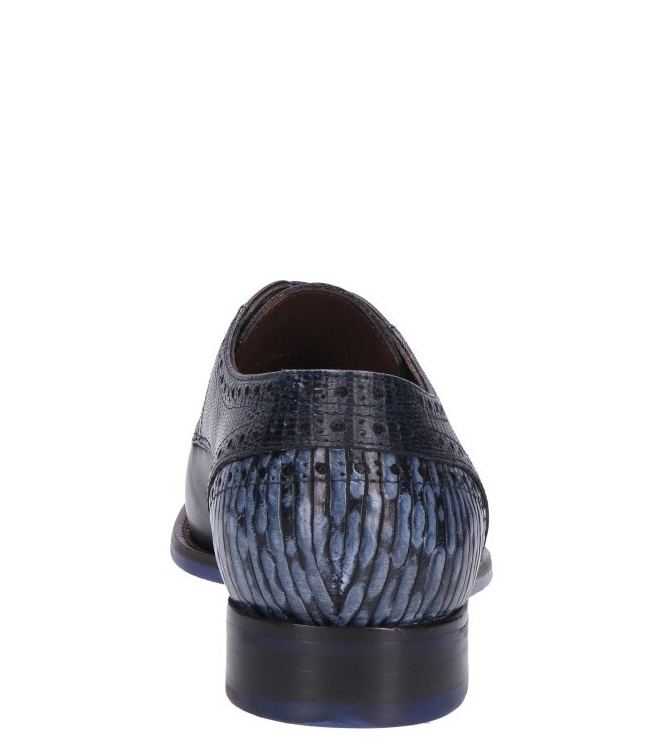 Floris van Bommel Floris van Bommel geklede schoen <span>De Stapper 39.26 SFM-30361 41-03</span> 39.26 DarkBlue Floris van Bommel geklede schoen <span>De Stapper 39.26 SFM-30361 41-03</span> De Stapper 39.26 SFM-30361 41-03 blauw - www.bremmerschoenen.live - Bremmer Schoenen