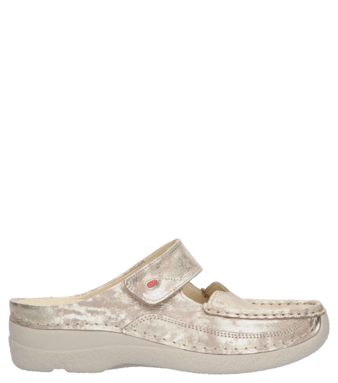 Wolky WOLKY SLIPPER <span>6227 Roll-slipper 119 champagne Amalia nubuck</span> CHAMPAGNE WOLKY SLIPPER <span>6227 Roll-slipper 119 champagne Amalia nubuck</span> 6227 Roll-slipper 119 champagne Amalia nubuck brons - www.bremmerschoenen.live - Bremmer Schoenen